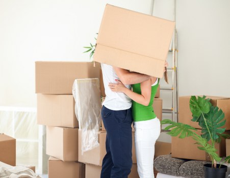 Flexible self storage in Shirley for moving and renovation needs